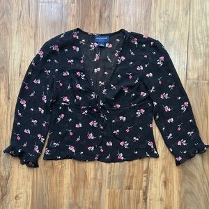 Vintage • Sheer Floral Blouse
